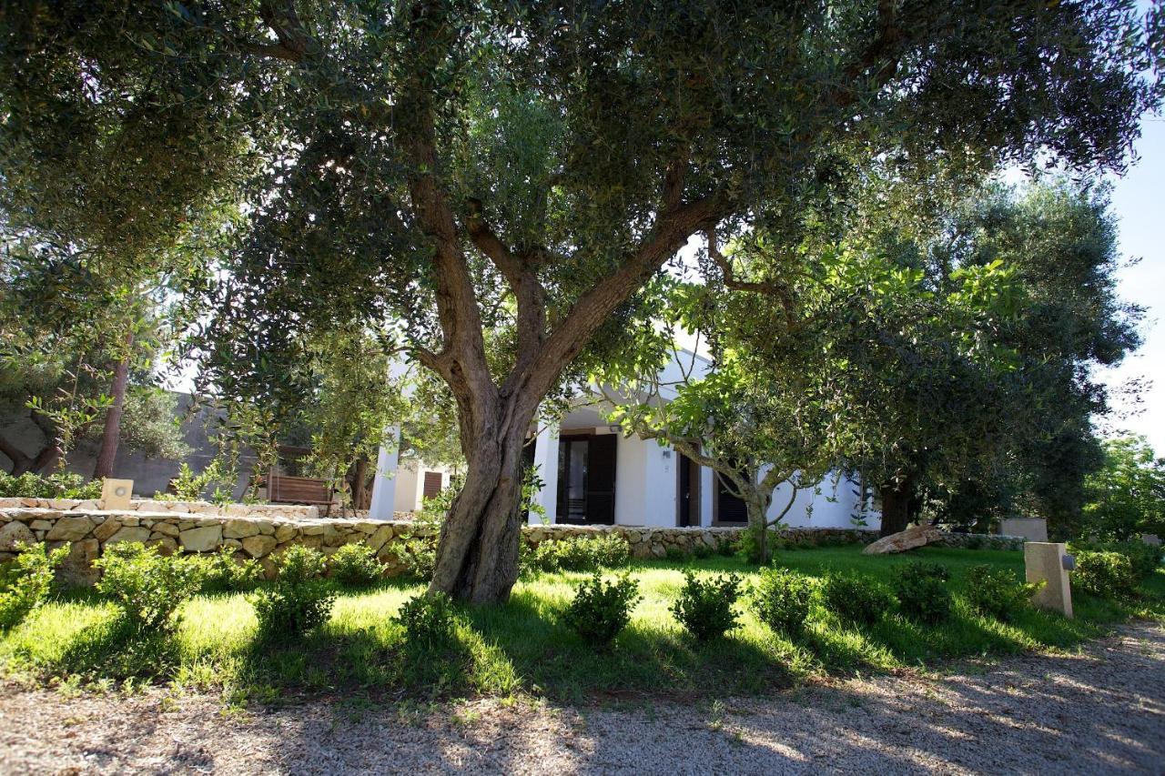 I Giardini Di Demetra B&B Галатоне Экстерьер фото